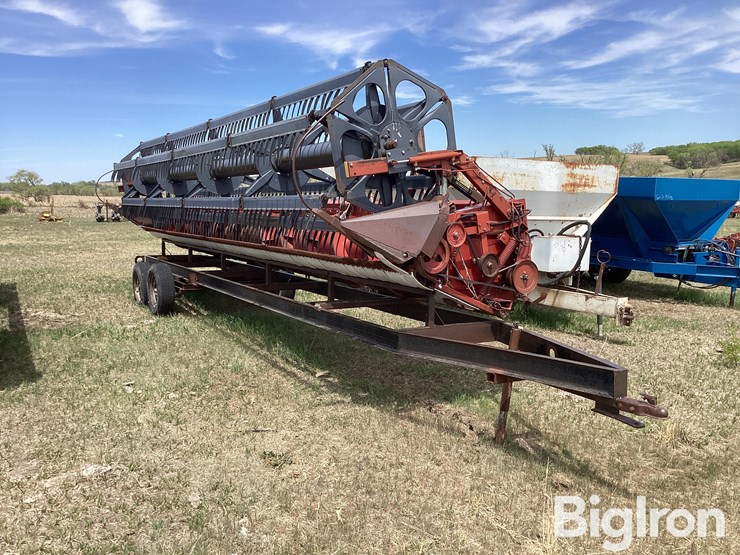 1987-case-ih-1020-image-1