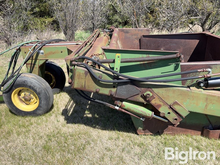 john-deere-650-image-18