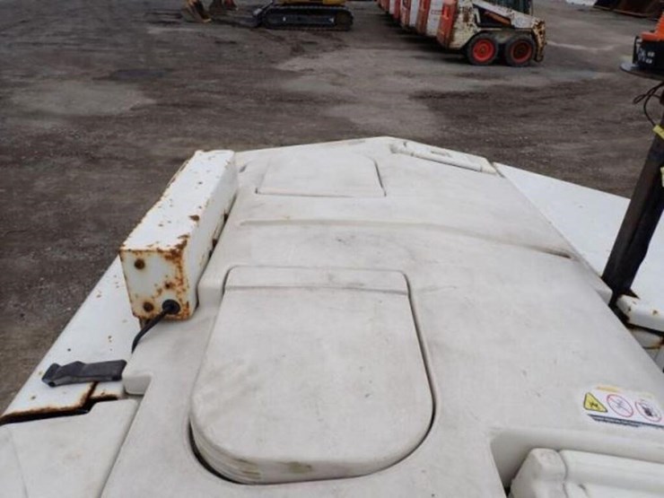 2001-tennant-7400-image-28