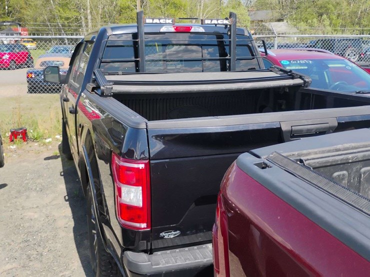 2020-ford-f150-image-8
