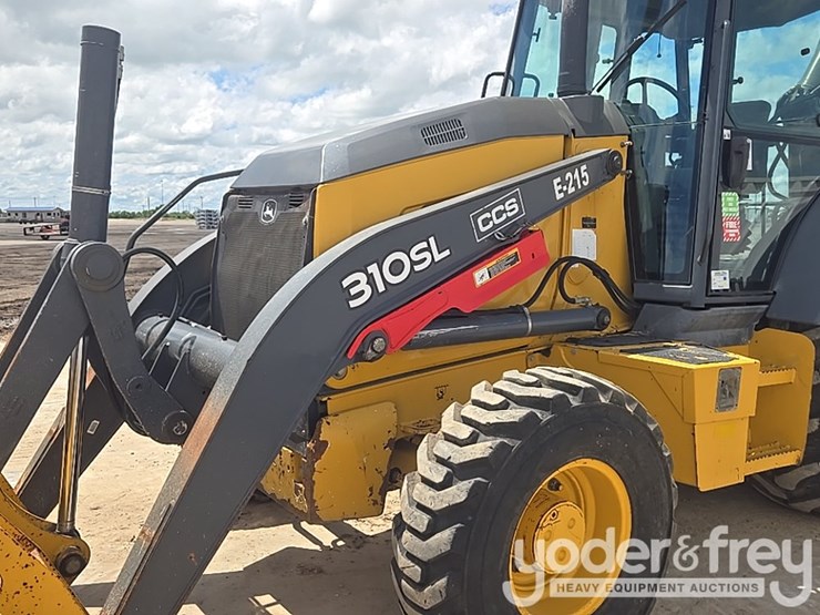 2020-deere-310sl-image-17