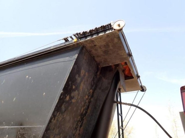 2007-axle-end-dump-image-43