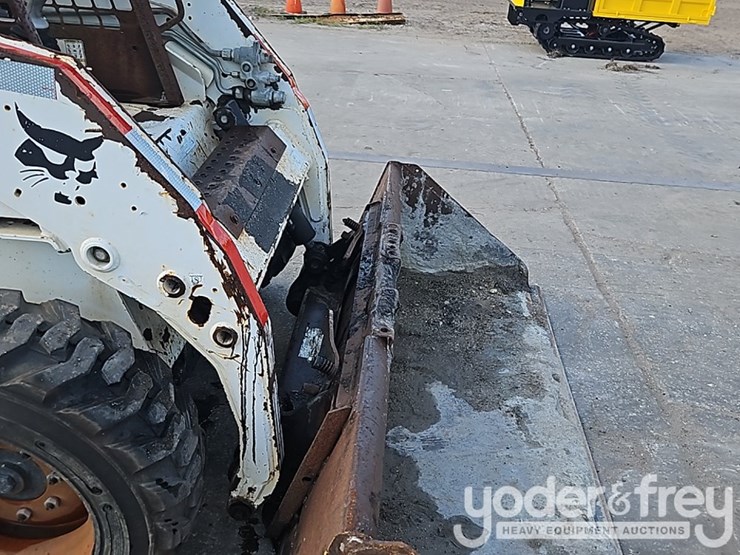 bobcat-s160-image-10