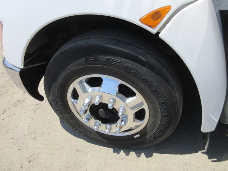 2019-kenworth-t270-image-38