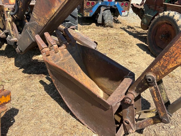ford-tractor-image-15