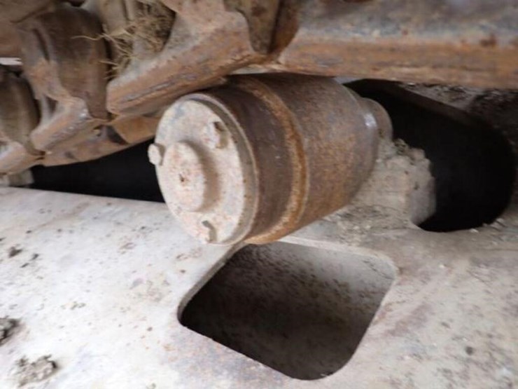 2001-deere-270-lc-image-90