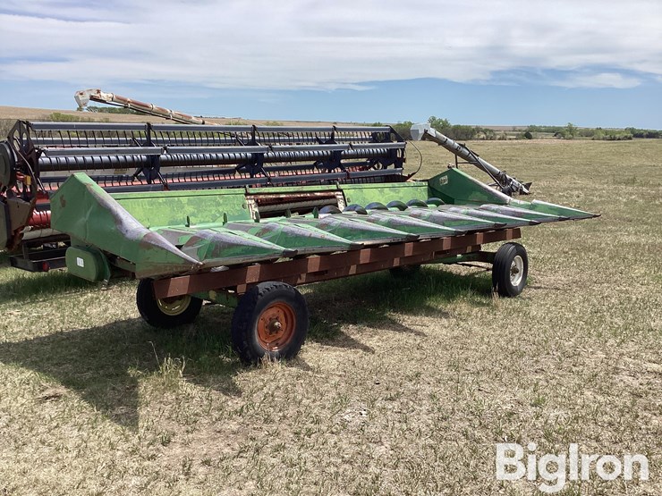 john-deere-843-image-3