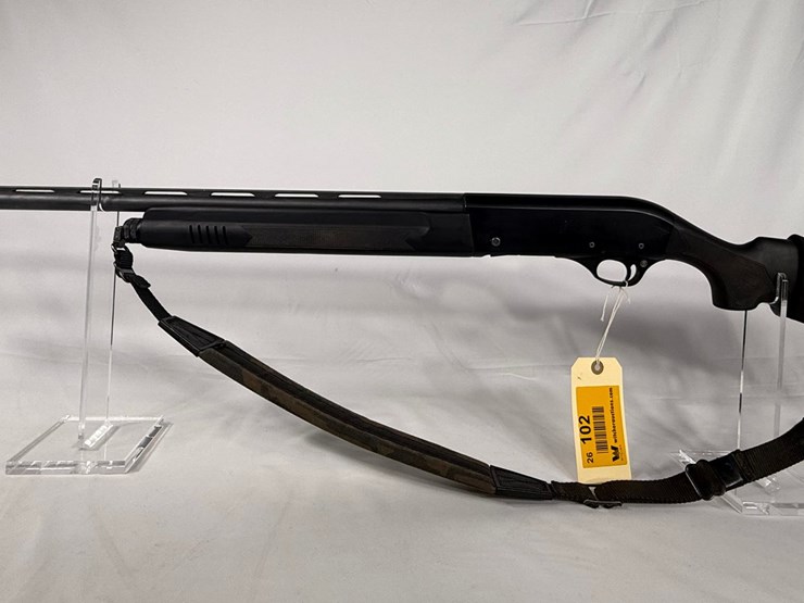 #102-•-charles-daly-field-20ga-shotgun-146205-image-1