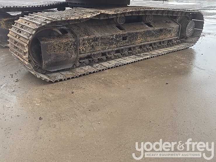 2017-caterpillar-336fl-image-9
