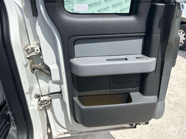 2013-ford-f150-image-19
