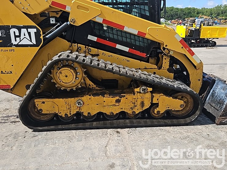 2018-caterpillar-299d2-image-8