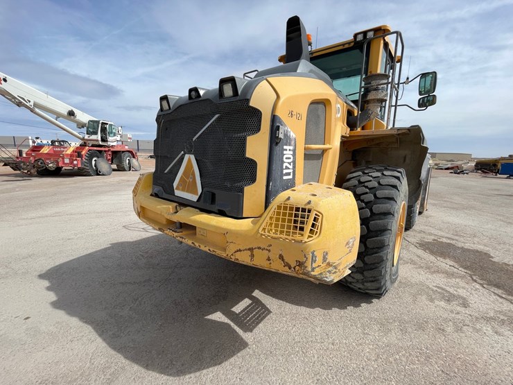 2014-volvo-l120h-image-84