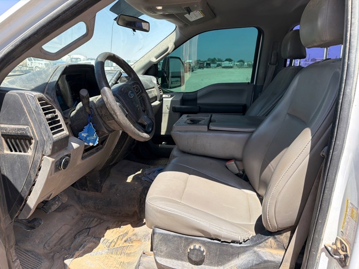 2019-ford-f250-image-8