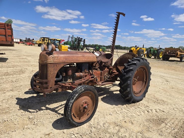 ford-8n-image-1