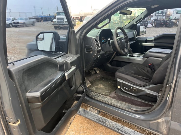 2016-ford-f150-image-14
