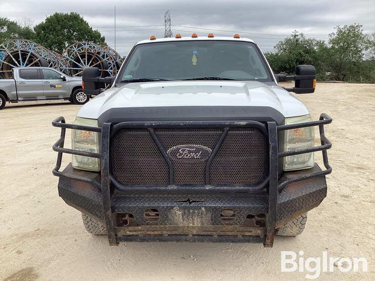 2011-ford-f350-image-2