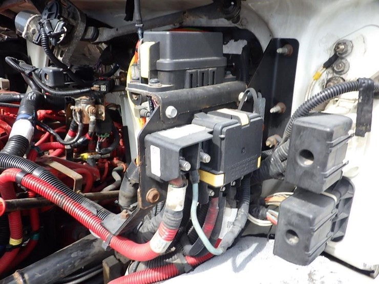 2018-international-4300-sba-image-19