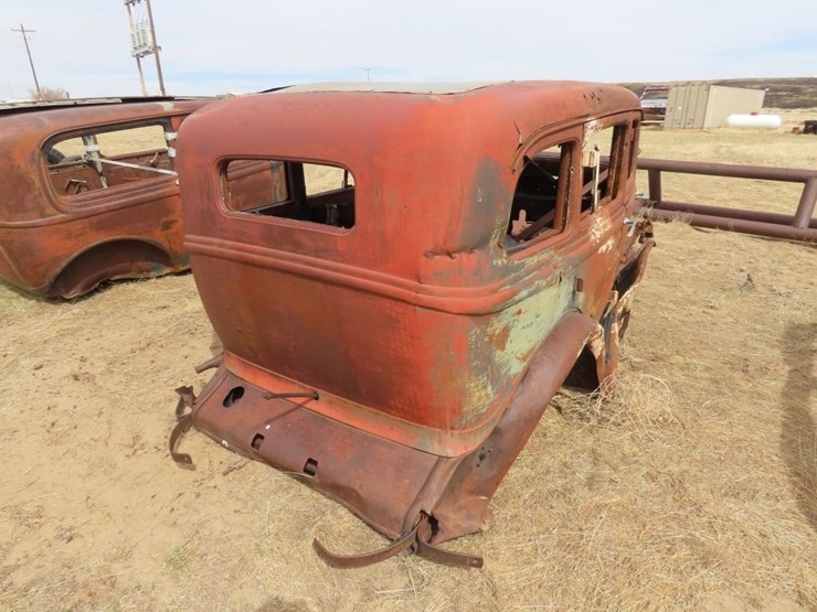 1930's-dodge-2dr-sedan-body-for-project-or-rod-image-4