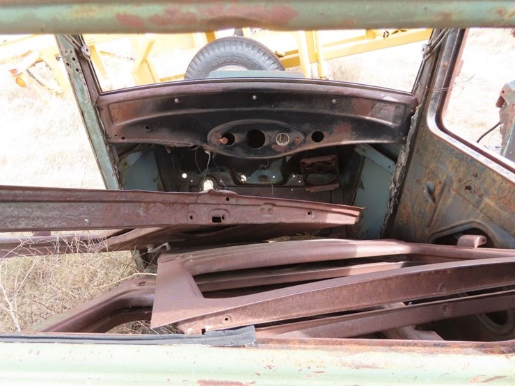 1930's-ford-pickup-cab-for-project-image-4