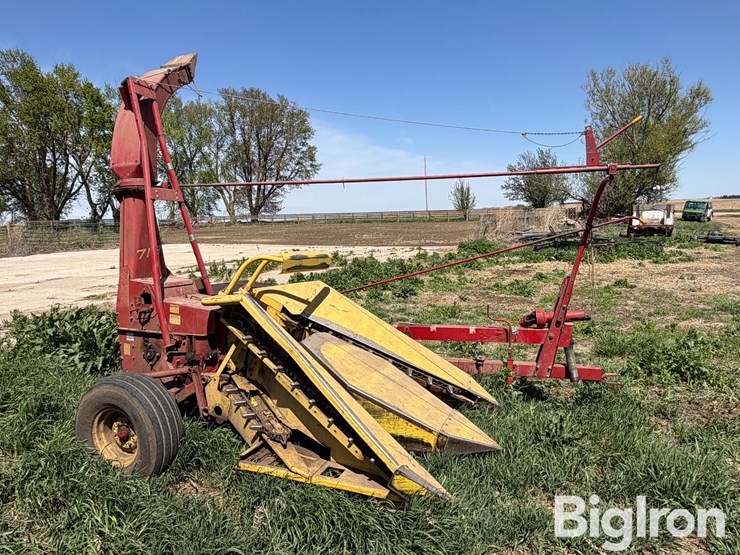 new-holland-718-image-3