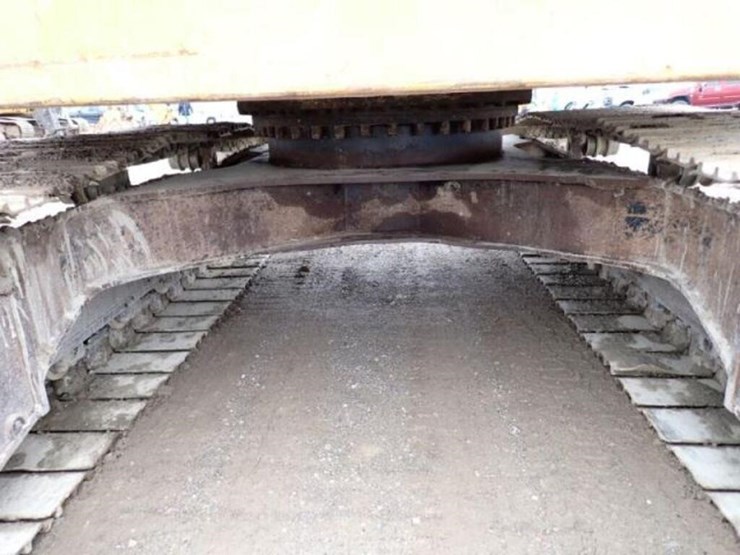 2013-caterpillar-321d-lcr-image-79