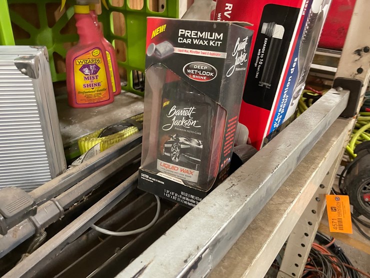 #4565-•-assortment-of-shop-supplies-image-5