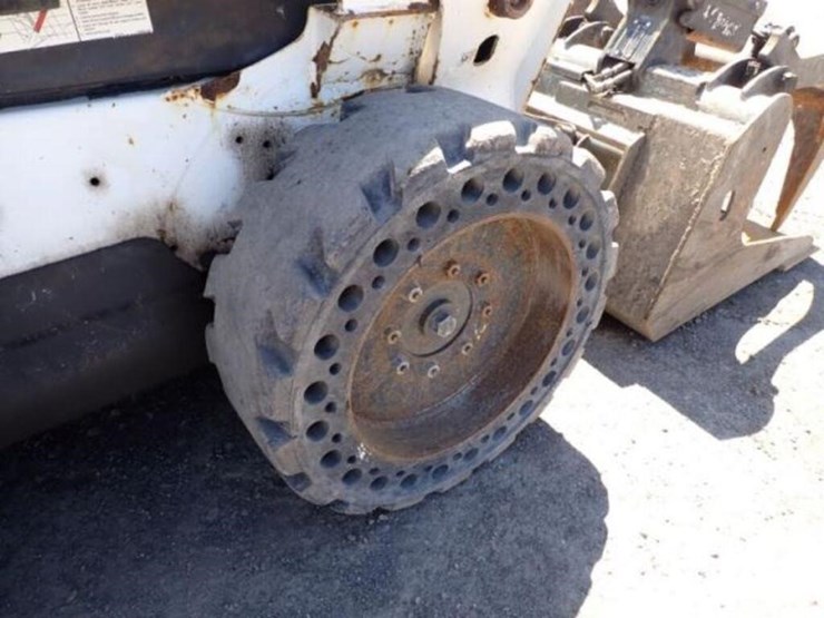 2014-bobcat-s510-image-37