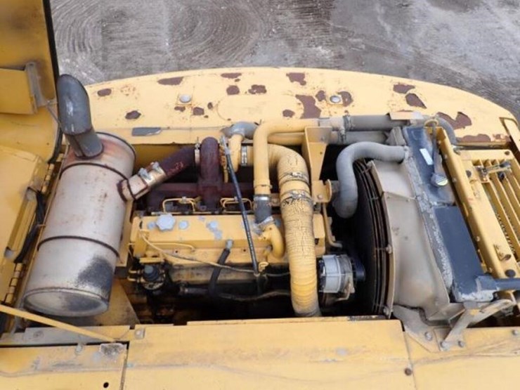 2001-deere-270-lc-image-47