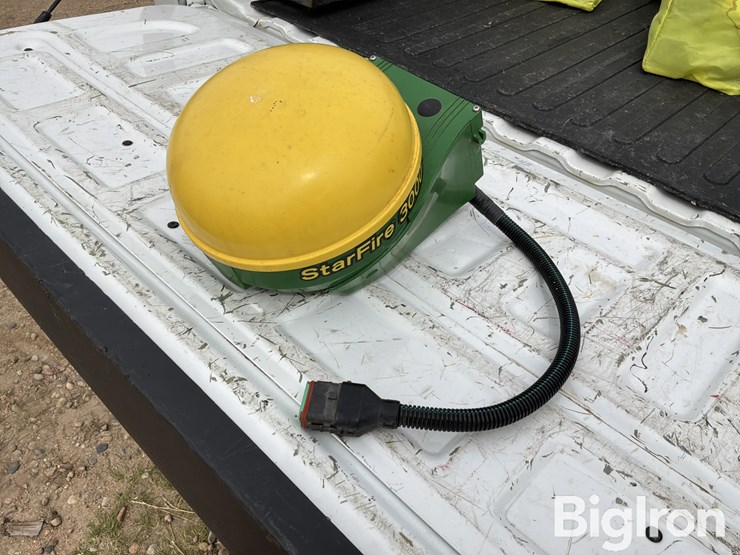 john-deere-starfire-3000-image-1