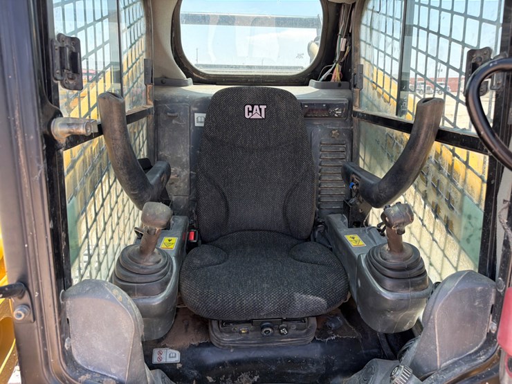 2019-caterpillar-289d-image-8