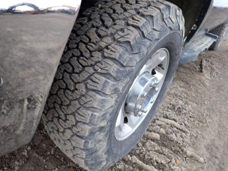 2011-ford-f350-xlt-image-32