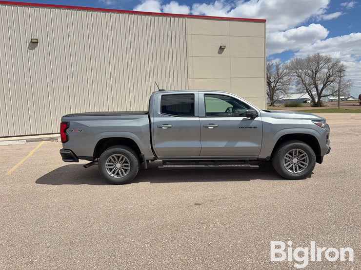 2025-chevrolet-colorado-image-4