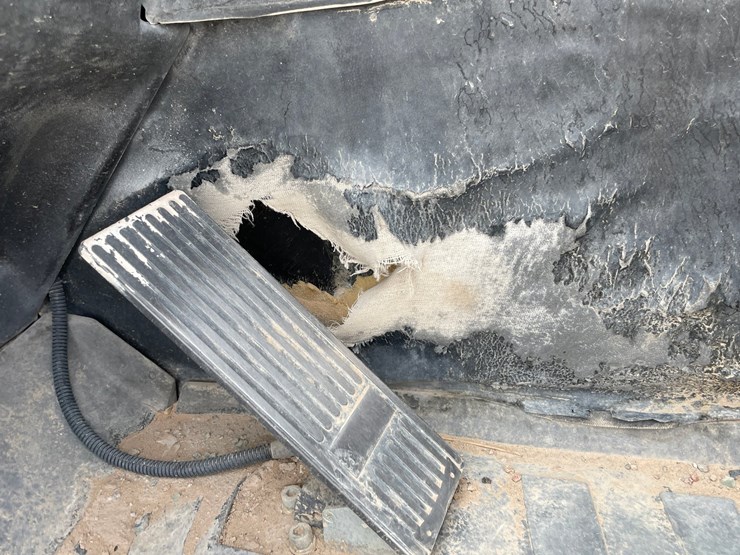 2019-genie-gth1256-image-113
