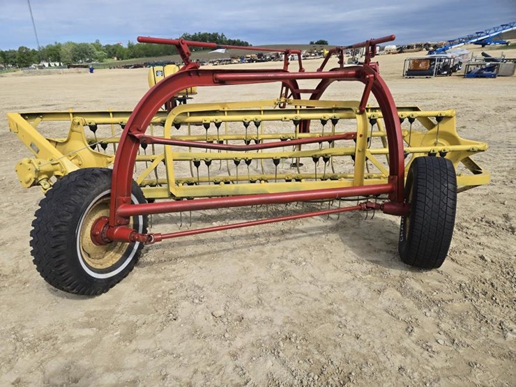 new-holland-56-image-5