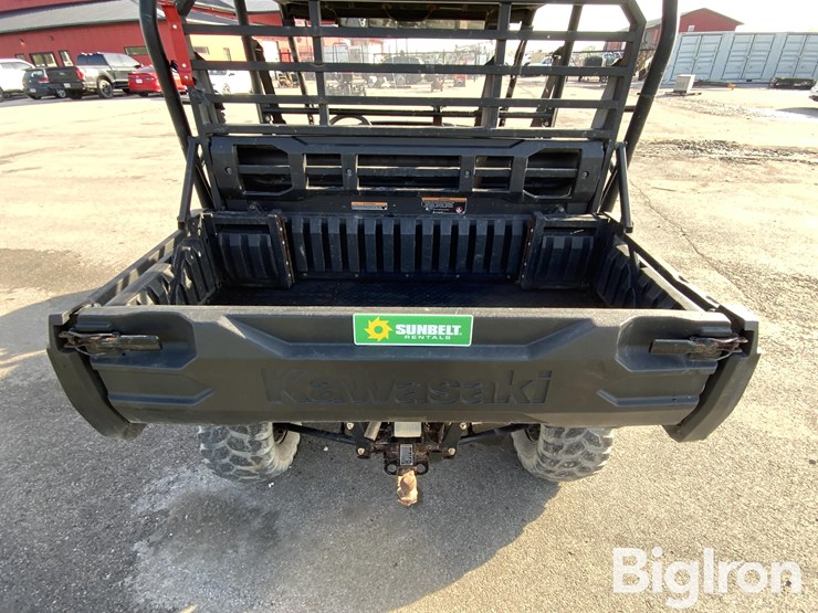 2022-massey-ferguson-730-image-19