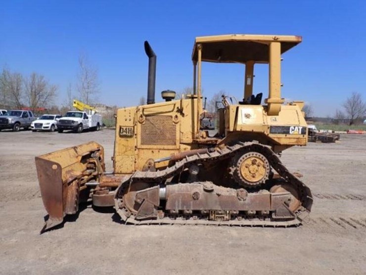 1990-caterpillar-d4h-image-8