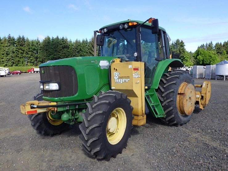 2005-john-deere-7220-image-1