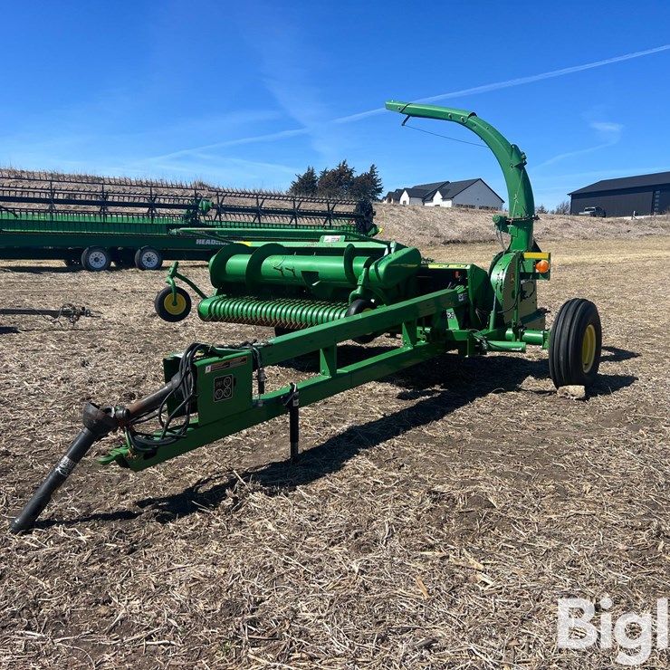 JOHN DEERE 3975