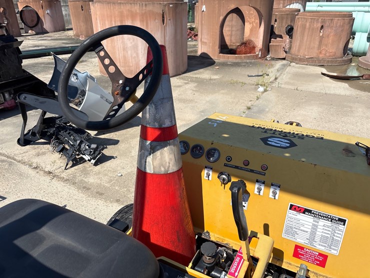 #3-•-2019-mauldin-compact-roller-image-7