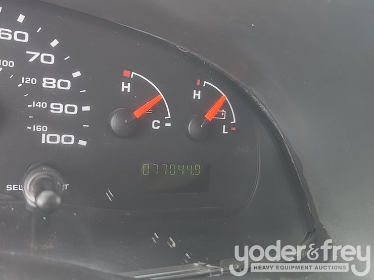 2007-ford-e250-image-39