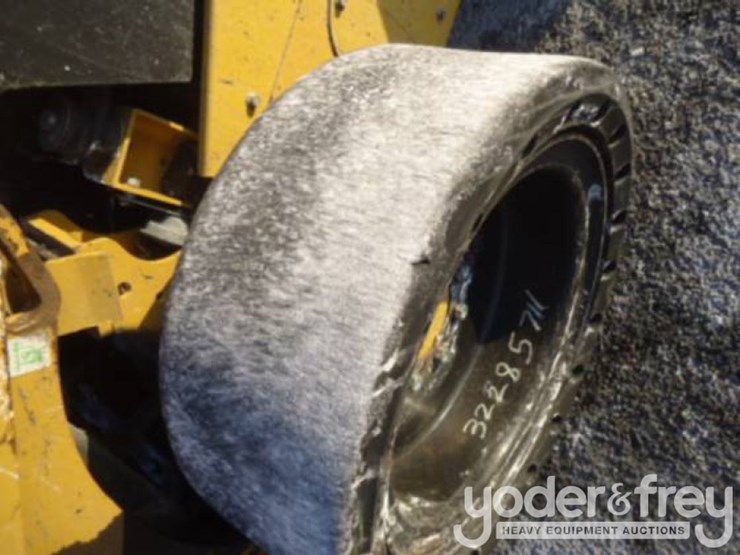 2022-caterpillar-272d3-xe-image-10