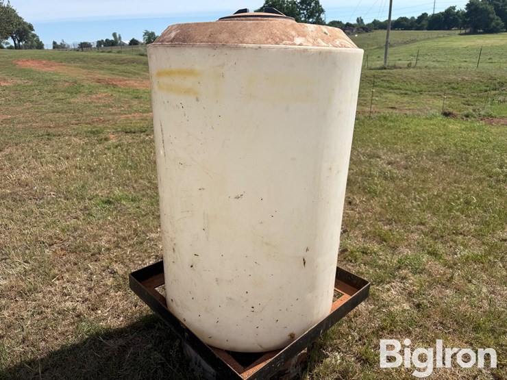 ace-roto-mold-100-gal-poly-tank-image-5