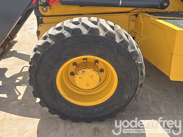 2020-deere-310sl-image-9
