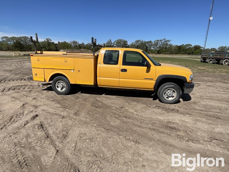 2001-chevrolet-2500hd-image-4