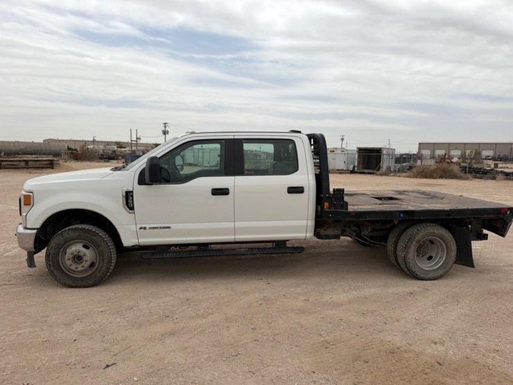 2021-ford-f350-image-1