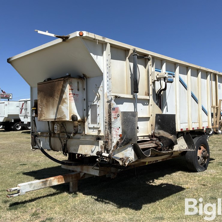 Laird DB-1805 Delivery Box For Feed Truck