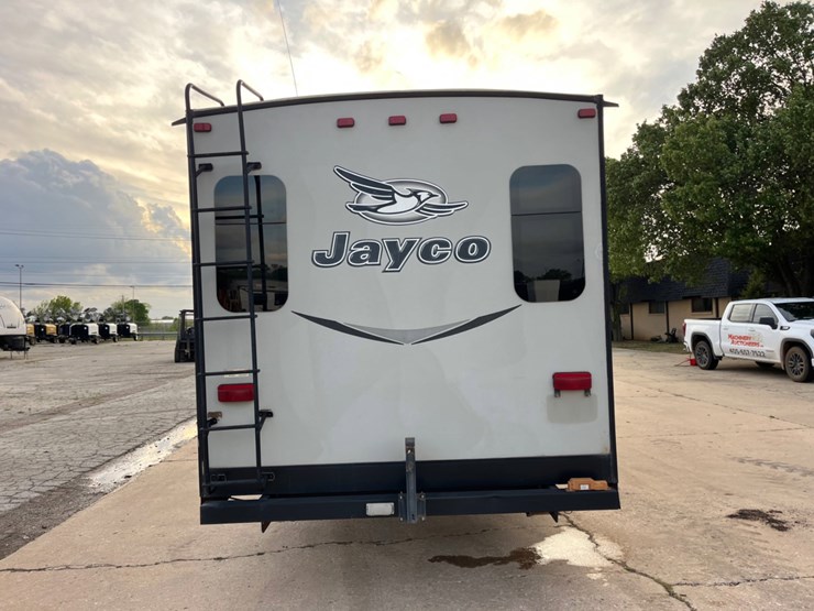 2016-jayco-jay-flight-camper-image-6