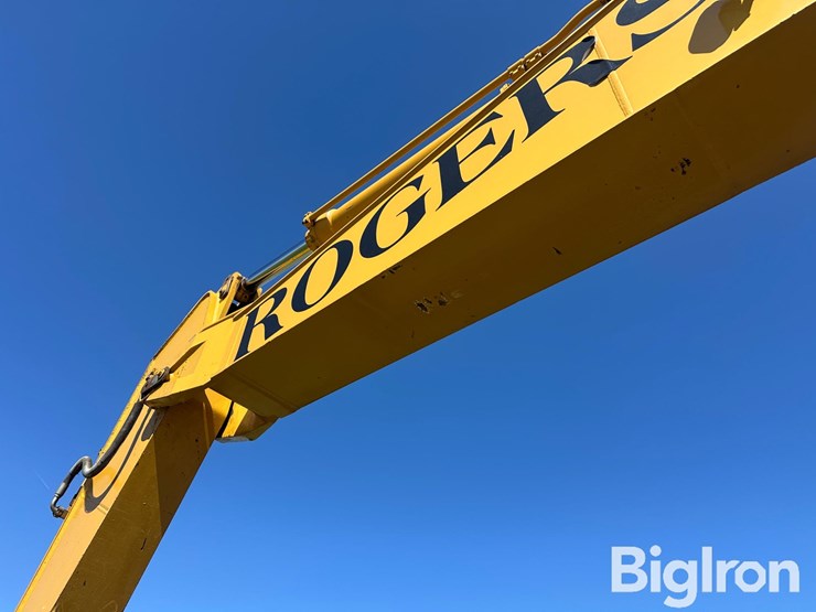 caterpillar-350l-image-12