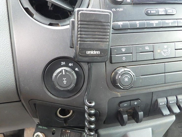 2011-ford-f350-image-39