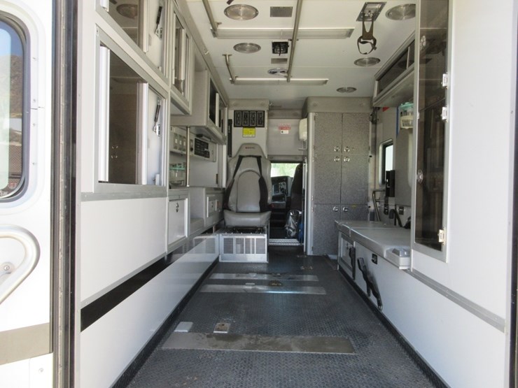 2016-kenworth-t270-image-17
